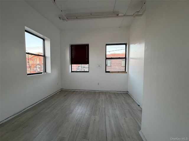 22-26 119th Street 2FL, College Point, NY 11356