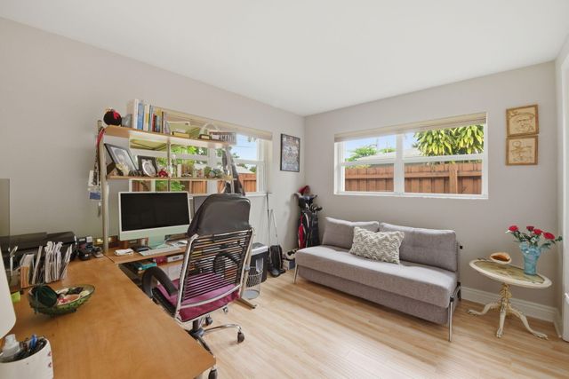 397 NW 48th Street, Oakland Park, FL 33309