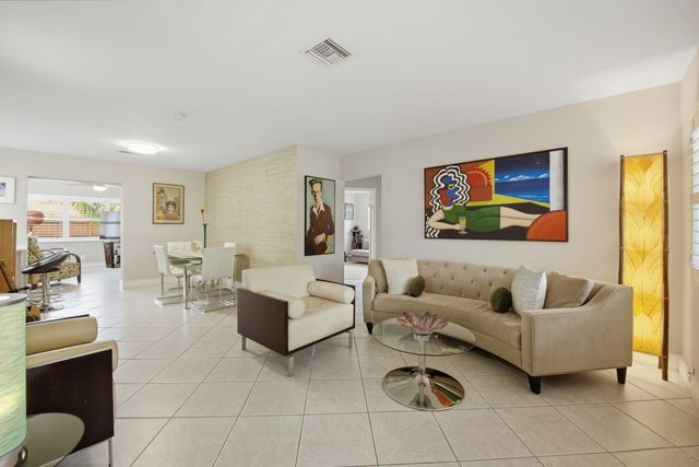 397 NW 48th Street, Oakland Park, FL 33309