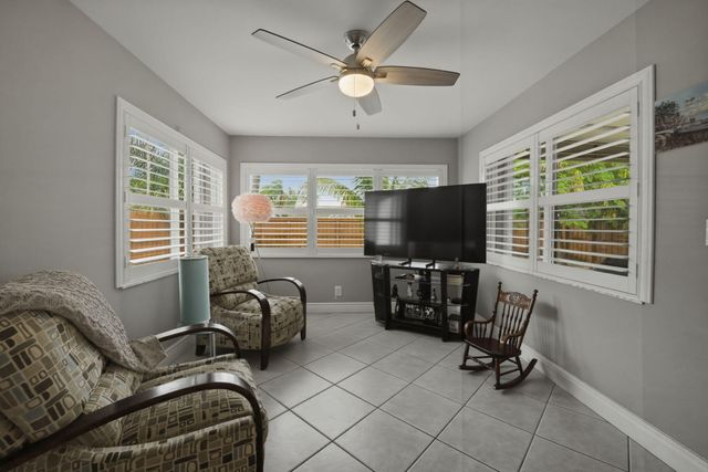 397 NW 48th Street, Oakland Park, FL 33309