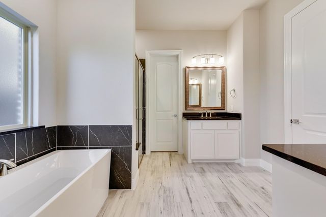 4044 Crowe Lane, Mckinney, TX 75071