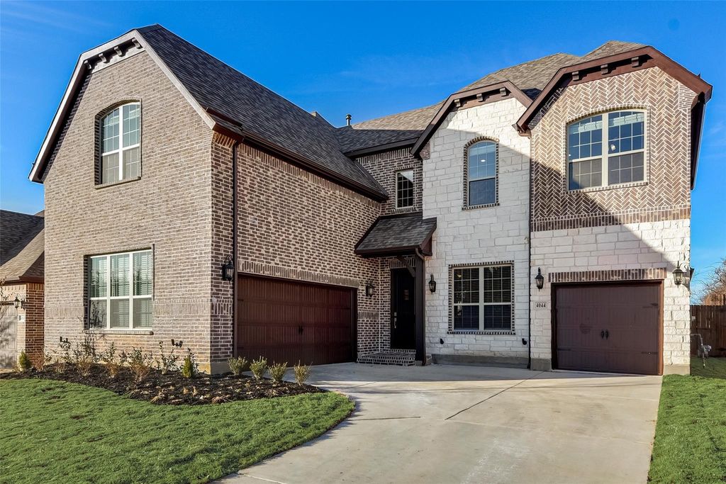 4044 Crowe Lane, Mckinney, TX 75071