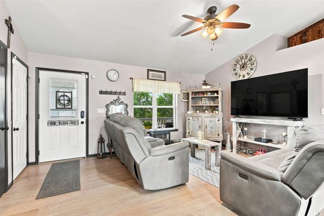 6613 Ohio Street SW, Cedar Rapids, IA 52404