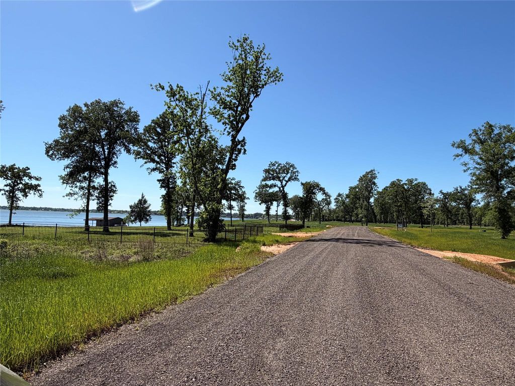 3126 Island View Lane, Livingston, TX 77351