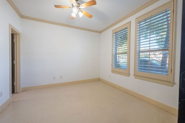 2706 Floyd Street, Dallas, TX 75204