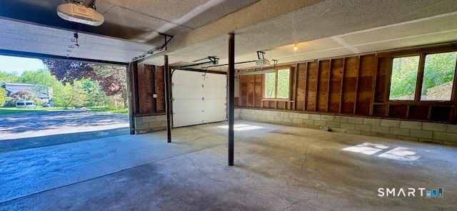 21 Maple Vale Drive, Woodbridge, CT 06525
