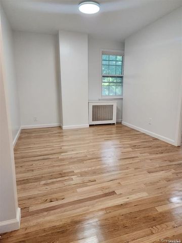 41-05 47th Street 2nd FL, Sunnyside, NY 11104