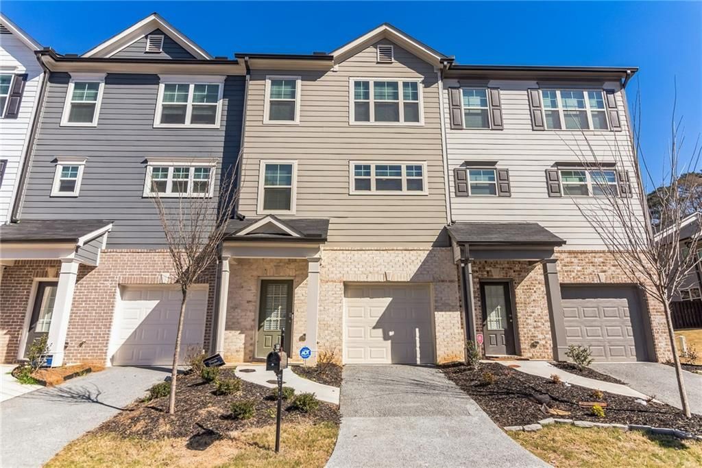 3123 Meadowstone Lane SW, Atlanta, GA 30331