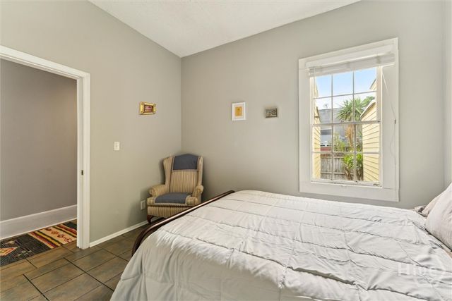 530 E Gordon Lane, Savannah, GA 31401