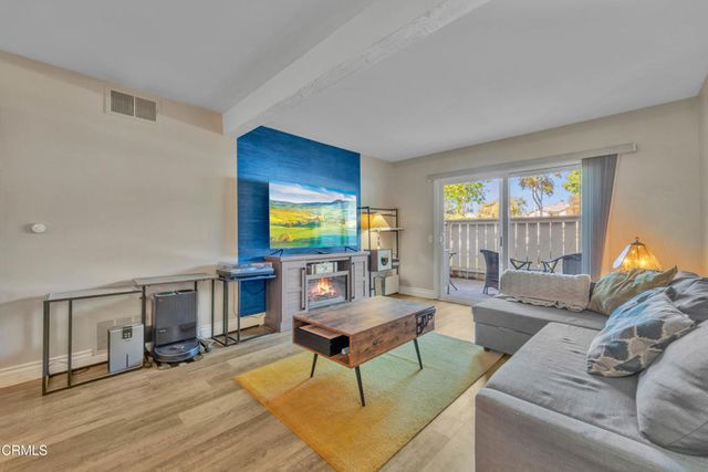 1300 Saratoga Avenue 604, Ventura, CA 93003