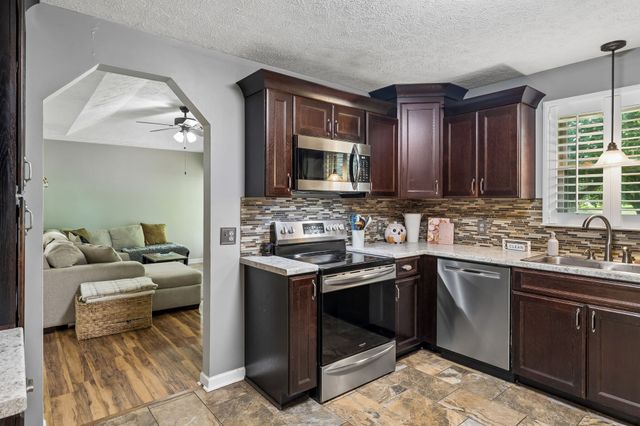 1511 Brian St, Lebanon, TN 37087