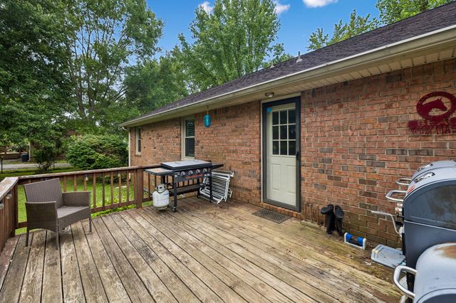 1511 Brian St, Lebanon, TN 37087