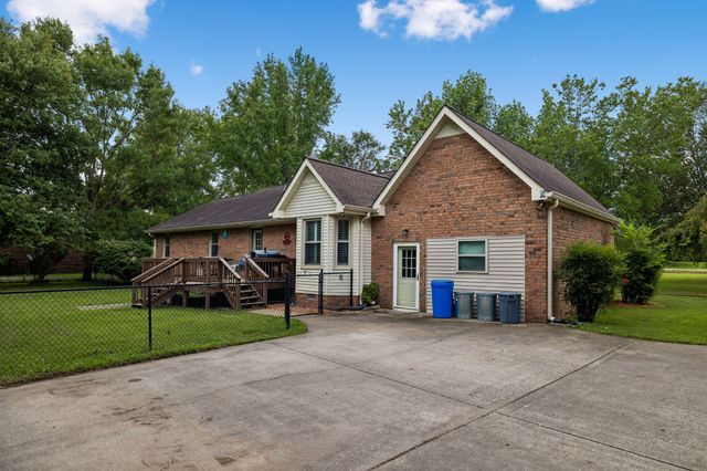 1511 Brian St, Lebanon, TN 37087