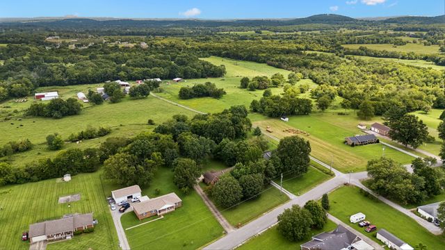 1511 Brian St, Lebanon, TN 37087
