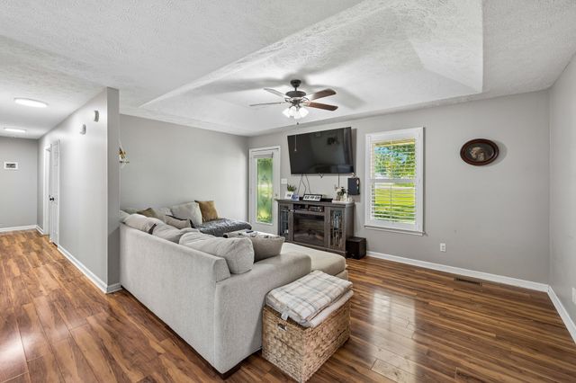 1511 Brian St, Lebanon, TN 37087