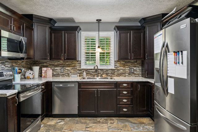 1511 Brian St, Lebanon, TN 37087