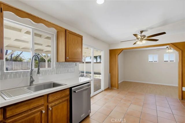 2816 Louise Street, Oceanside, CA 92056