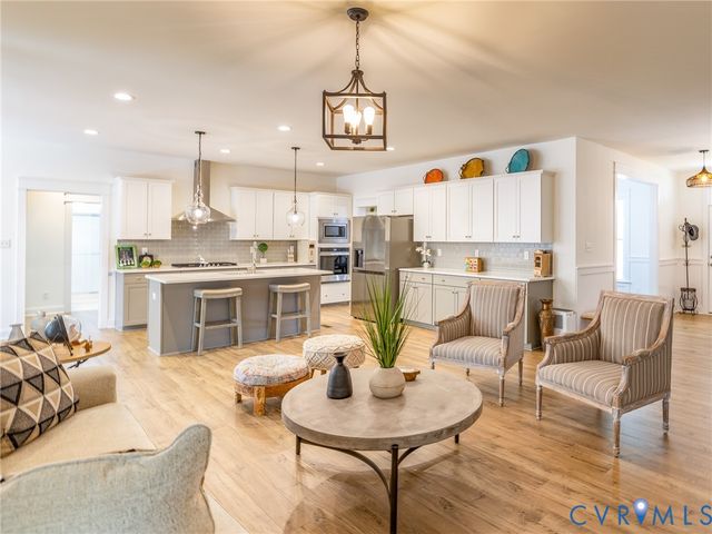 11765 Kings Pond Dr, Providence Forge, VA 23140