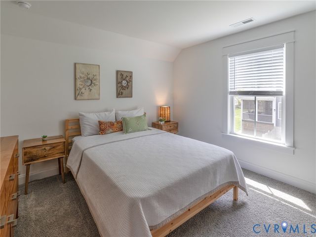11765 Kings Pond Dr, Providence Forge, VA 23140