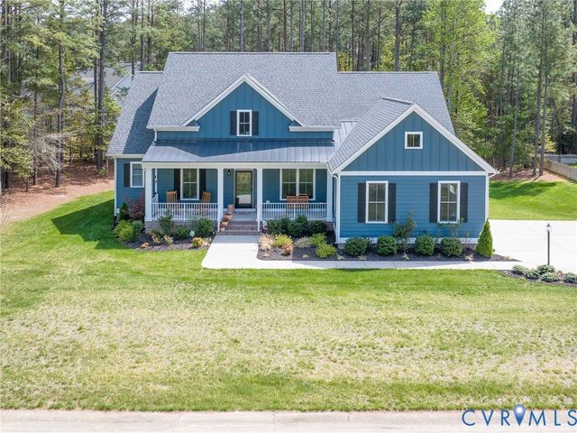 11765 Kings Pond Dr, Providence Forge, VA 23140