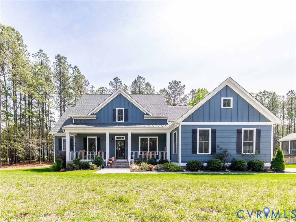 11765 Kings Pond Dr, Providence Forge, VA 23140