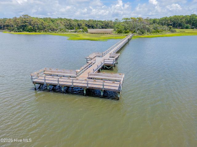 827 Folly Drive SE, Bolivia, NC 28422