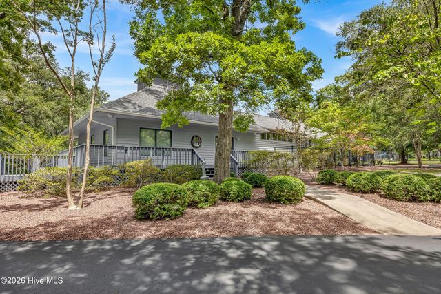 827 Folly Drive SE, Bolivia, NC 28422