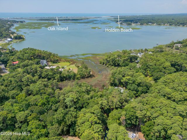 827 Folly Drive SE, Bolivia, NC 28422