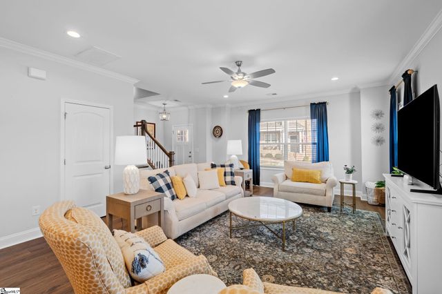36 Peckham Street, Greenville, SC 29607
