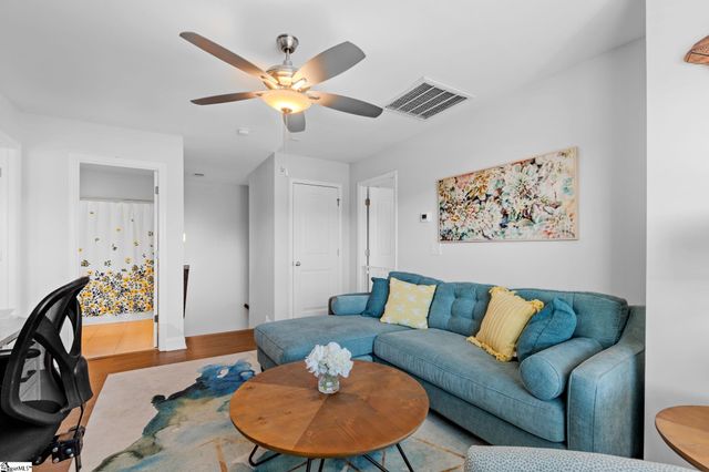 36 Peckham Street, Greenville, SC 29607