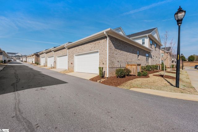 36 Peckham Street, Greenville, SC 29607