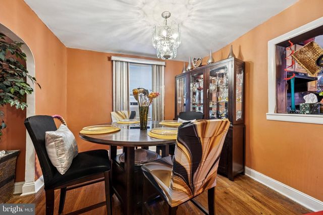 722 YEADON AVE, Lansdowne, PA 19050