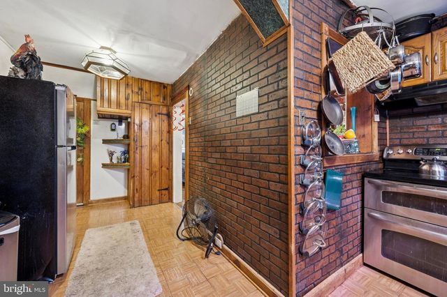 722 YEADON AVE, Lansdowne, PA 19050