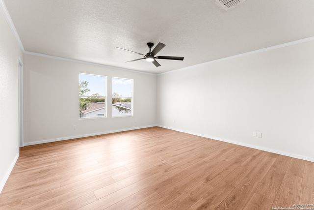 4202 Waldon Pond, San Antonio, TX 78245