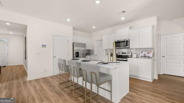 11933 Aukerman Way, Hampton, GA 30228