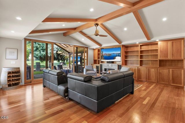 3153 Pepperwood Drive, Medford, OR 97504