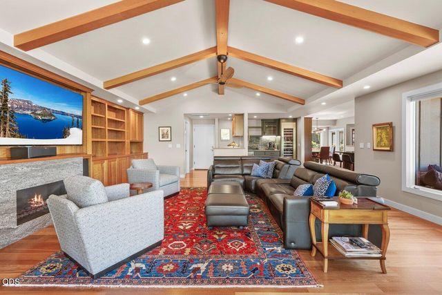 3153 Pepperwood Drive, Medford, OR 97504