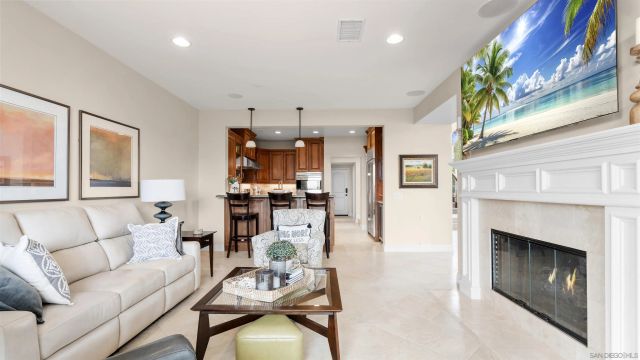 5437 Caminito Bayo, La Jolla, CA 92037