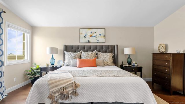 5437 Caminito Bayo, La Jolla, CA 92037