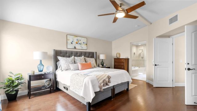 5437 Caminito Bayo, La Jolla, CA 92037