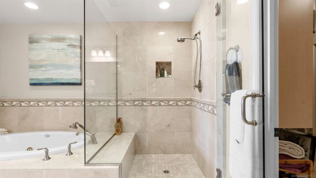 5437 Caminito Bayo, La Jolla, CA 92037