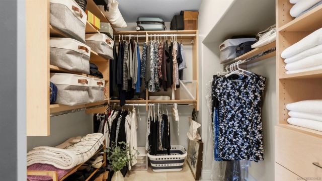 5437 Caminito Bayo, La Jolla, CA 92037
