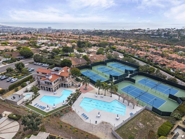 5437 Caminito Bayo, La Jolla, CA 92037