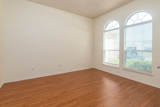107 Hazelnut, Forney, TX 75126