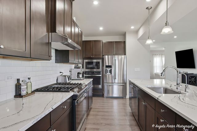 7443 Alexandra Lane, Union, IL 60180