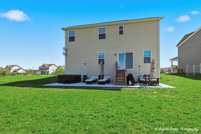 7443 Alexandra Lane, Union, IL 60180