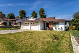 19335 Oak Crossing Road, Newhall, CA 91321