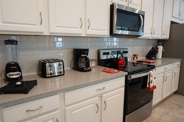 8914 CAROLINE BAY COURT, Kissimmee, FL 34747