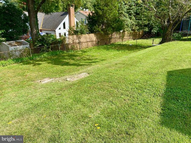 7132 PARKVIEW AVE, Falls Church, VA 22042