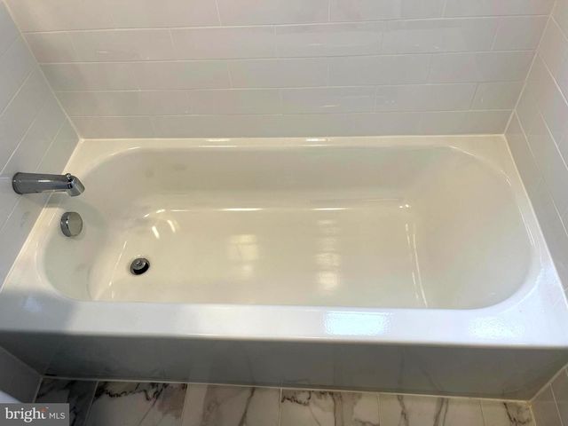 7132 PARKVIEW AVE, Falls Church, VA 22042